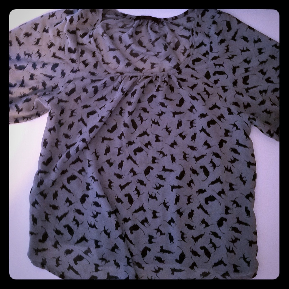 Womens cat blouse 👚